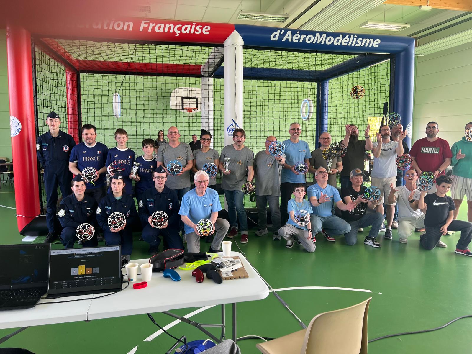 Participants au tournoi Drone Soccer F9A-A à La Membrolle-sur-Choisille le 25 avril 2026